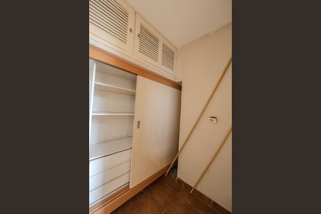 Apartamento à venda com 110m², 4 quartos e 1 vagaQuarto de Serviço