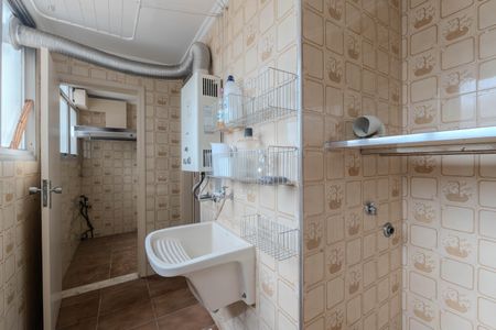 Apartamento à venda com 110m², 4 quartos e 1 vagaÁrea de Serviço