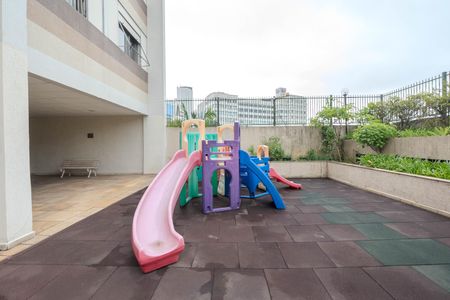 Apartamento à venda com 110m², 4 quartos e 1 vagaÁrea comum - Playground