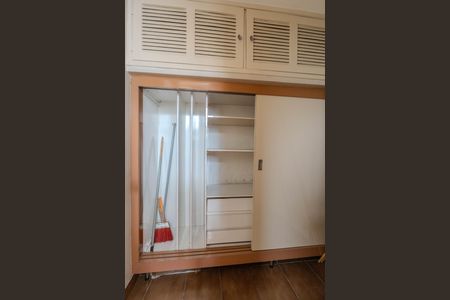 Apartamento à venda com 110m², 4 quartos e 1 vagaQuarto de Serviço