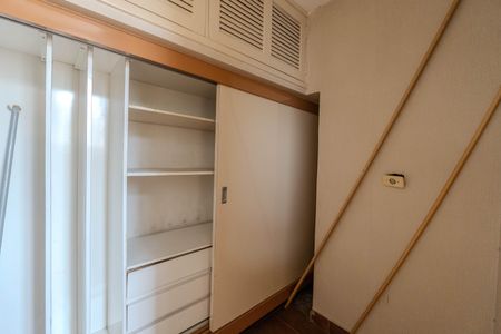 Apartamento à venda com 110m², 4 quartos e 1 vagaQuarto de Serviço