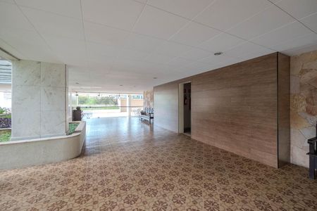 Apartamento à venda com 110m², 4 quartos e 1 vagaHall de entrada