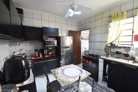 Apartamento à venda com 89m², 2 quartos e sem vaga Apartamento à venda com 89m², 2 quartos e sem vagaCozinha