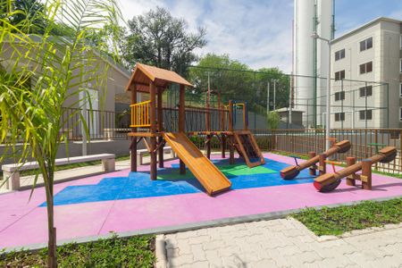 Apartamento para alugar com 48m², 2 quartos e 1 vaga Apartamento para alugar com 48m², 2 quartos e 1 vagaÁrea comum - Playground