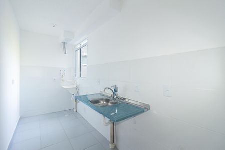 Apartamento para alugar com 48m², 2 quartos e 1 vaga Apartamento para alugar com 48m², 2 quartos e 1 vagaCozinha e Área de Serviço