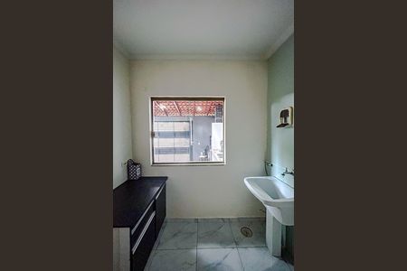 Casa para alugar com 75m², 2 quartos e 1 vagaÁrea de Serviço