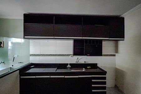 Casa para alugar com 75m², 2 quartos e 1 vagaCozinha - Armários