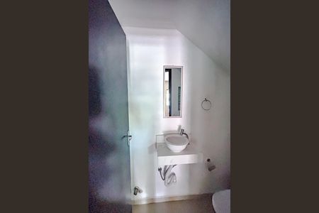 Casa para alugar com 75m², 2 quartos e 1 vagaLavabo