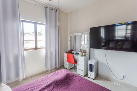 Casa à venda com 175m², 4 quartos e 3 vagasQuarto 2