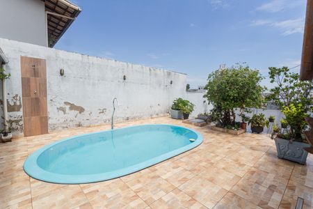 Casa à venda com 175m², 4 quartos e 3 vagasQuintal
