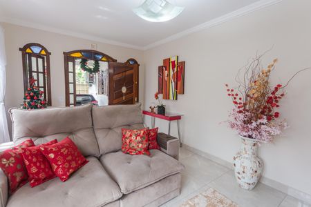 Casa à venda com 175m², 4 quartos e 3 vagasSala