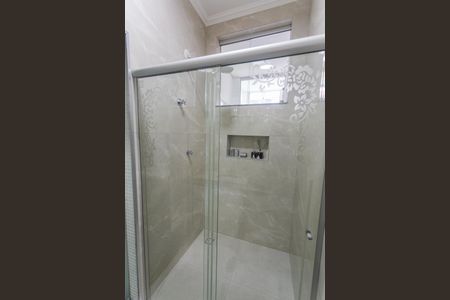 Casa à venda com 175m², 4 quartos e 3 vagasBanheiro da Suíte