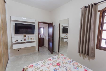 Casa à venda com 175m², 4 quartos e 3 vagasSuíte