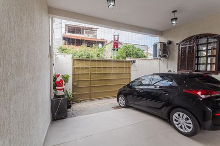 Casa à venda com 175m², 4 quartos e 3 vagasGaragem/Entrada