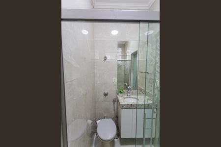 Casa à venda com 175m², 4 quartos e 3 vagasBanheiro da Suíte