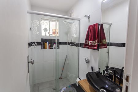 Casa à venda com 175m², 4 quartos e 3 vagasBanheiro Social da Casa 2