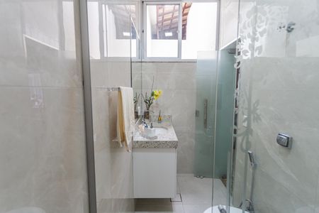 Casa à venda com 175m², 4 quartos e 3 vagasBanheiro Social