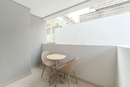Studio para alugar com 32m², 1 quarto e sem vagaSacada