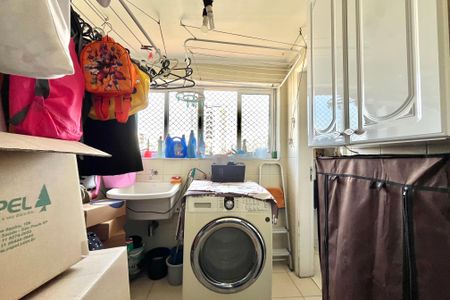 Apartamento à venda com 160m², 3 quartos e 1 vagaÁrea de Serviço