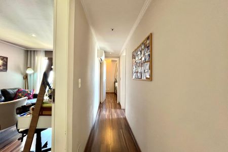 Apartamento à venda com 160m², 3 quartos e 1 vagaCorredor