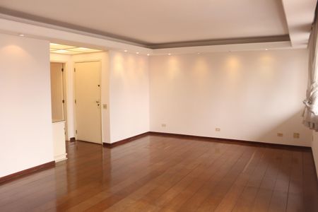 Apartamento à venda com 185m², 3 quartos e 2 vagasSala