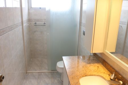 Apartamento à venda com 185m², 3 quartos e 2 vagasBanheiro da Suíte