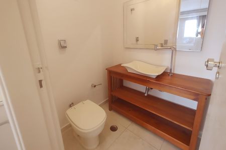 Apartamento à venda com 185m², 3 quartos e 2 vagasLavabo