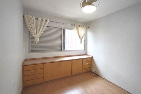 Apartamento à venda com 185m², 3 quartos e 2 vagasQuarto 1