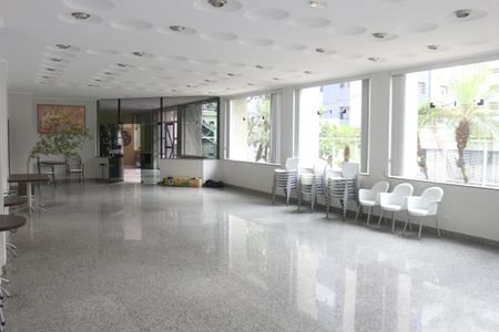 Apartamento à venda com 185m², 3 quartos e 2 vagasÁrea comum - Salão de festas