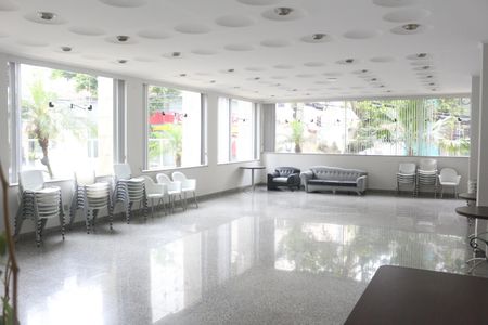 Apartamento à venda com 185m², 3 quartos e 2 vagasÁrea comum - Salão de festas