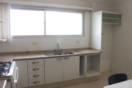 Apartamento à venda com 185m², 3 quartos e 2 vagasCozinha