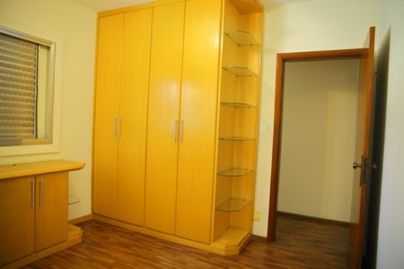 Casa para alugar com 280m², 4 quartos e 4 vagasQuarto 2 