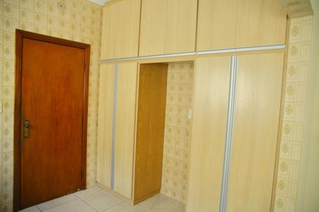 Casa para alugar com 280m², 4 quartos e 4 vagasCozinha 