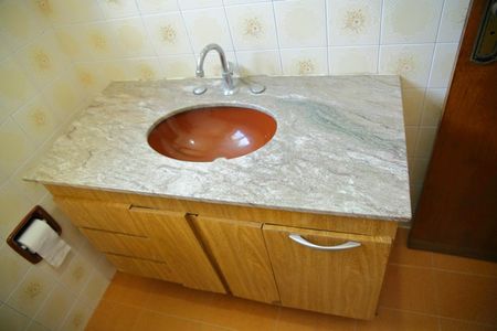 Casa para alugar com 280m², 4 quartos e 4 vagasBanheiro Social 