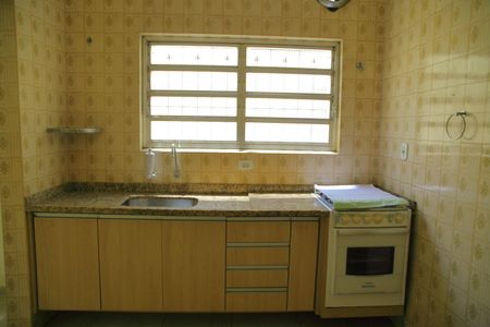 Casa para alugar com 280m², 4 quartos e 4 vagasCozinha 