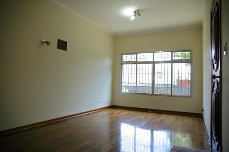 Casa para alugar com 280m², 4 quartos e 4 vagasSala