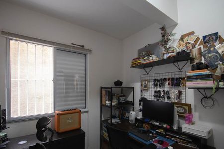 Quarto 1 de apartamento à venda com 2 quartos, 48m² em Vila Constança, São Paulo