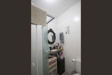Apartamento à venda com 48m², 2 quartos e sem vaga Apartamento à venda com 48m², 2 quartos e sem vagaBanheiro