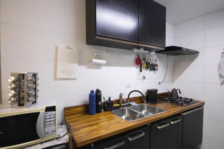 Apartamento à venda com 48m², 2 quartos e sem vaga Apartamento à venda com 48m², 2 quartos e sem vagaCozinha