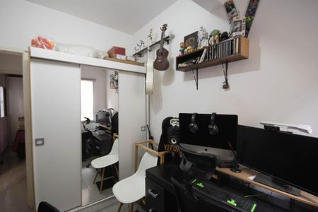Apartamento à venda com 48m², 2 quartos e sem vaga Apartamento à venda com 48m², 2 quartos e sem vagaQuarto 1