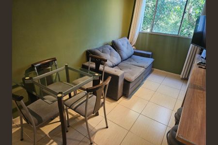 Apartamento para alugar com 54m², 2 quartos e 1 vagaSala