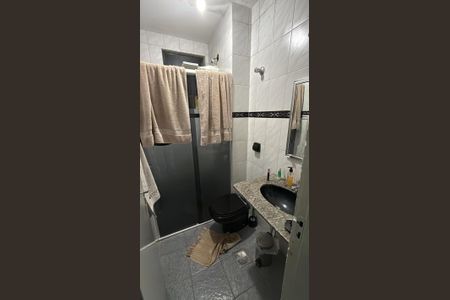 Banheiro de apartamento à venda com 2 quartos, 70m² em Conjunto Califórnia II, Belo Horizonte