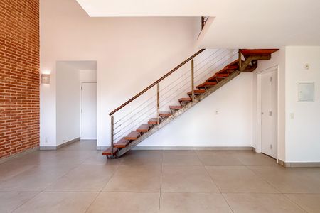 Apartamento à venda com 2 quartos, 70m² em Pinheiros, São Paulo