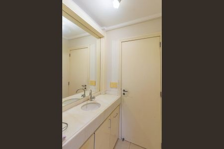 Apartamento à venda com 140m², 2 quartos e 1 vagaBanheiro Social