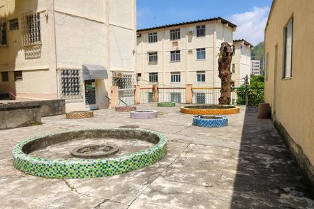 Apartamento para alugar com 56m², 2 quartos e 1 vagaÁrea comum