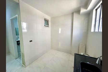 Apartamento para alugar com 44m², 2 quartos e 1 vaga Apartamento para alugar com 44m², 2 quartos e 1 vagaCozinha