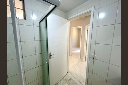 Apartamento para alugar com 44m², 2 quartos e 1 vaga Apartamento para alugar com 44m², 2 quartos e 1 vagaBanheiro
