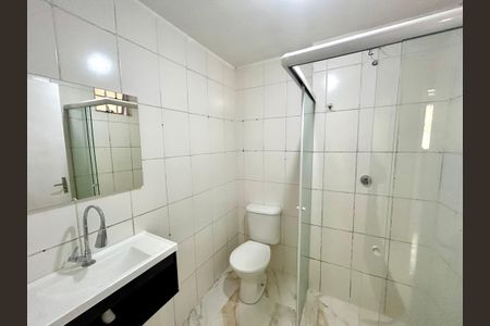 Apartamento para alugar com 44m², 2 quartos e 1 vaga Apartamento para alugar com 44m², 2 quartos e 1 vagaBanheiro