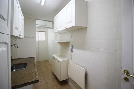 Apartamento à venda com 55m², 2 quartos e 1 vaga Apartamento à venda com 55m², 2 quartos e 1 vagaCozinha