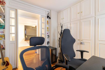 Apartamento à venda com 55m², 2 quartos e 1 vagaEscritório